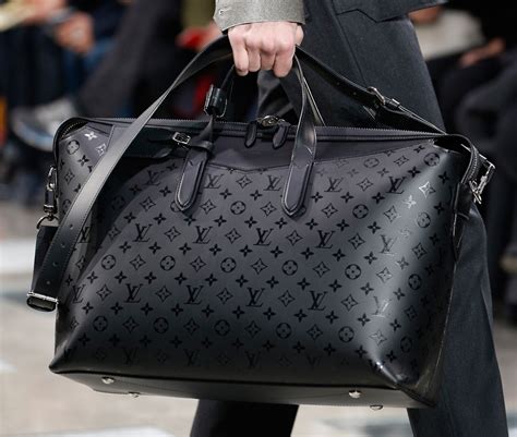 louis vuitton paris bag for man